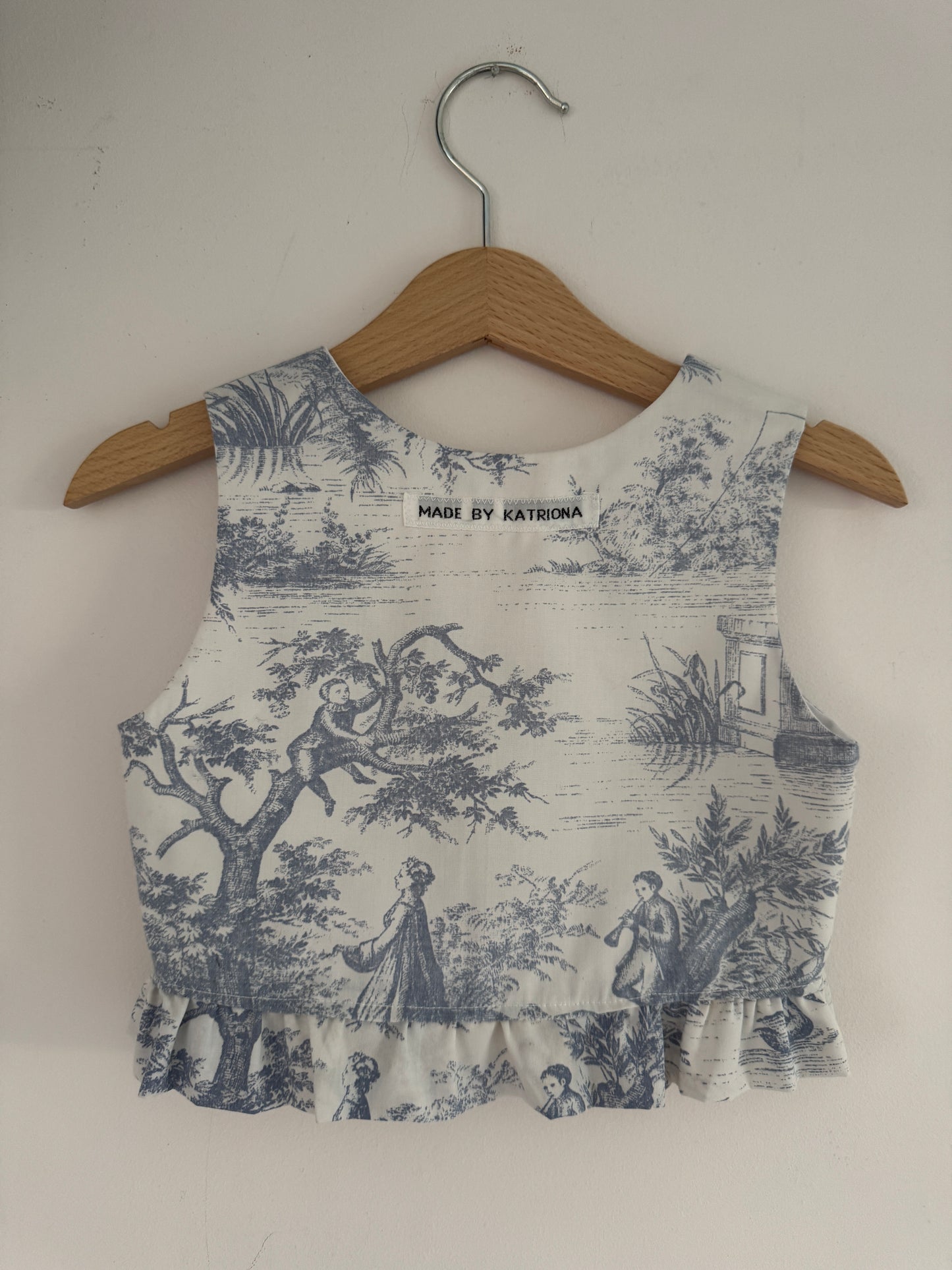 Blue toile de jour cropped top and shorts set 3-4 years