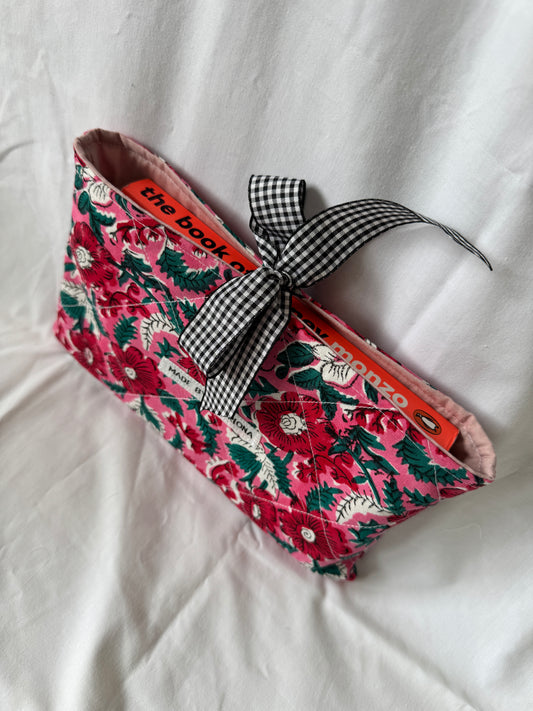 Book sleeve for Refugease