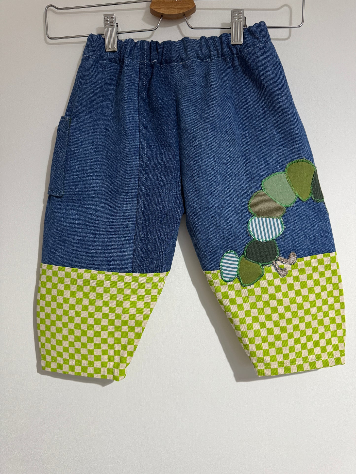 GYMBO G - Hungry caterpillar 3-4 years