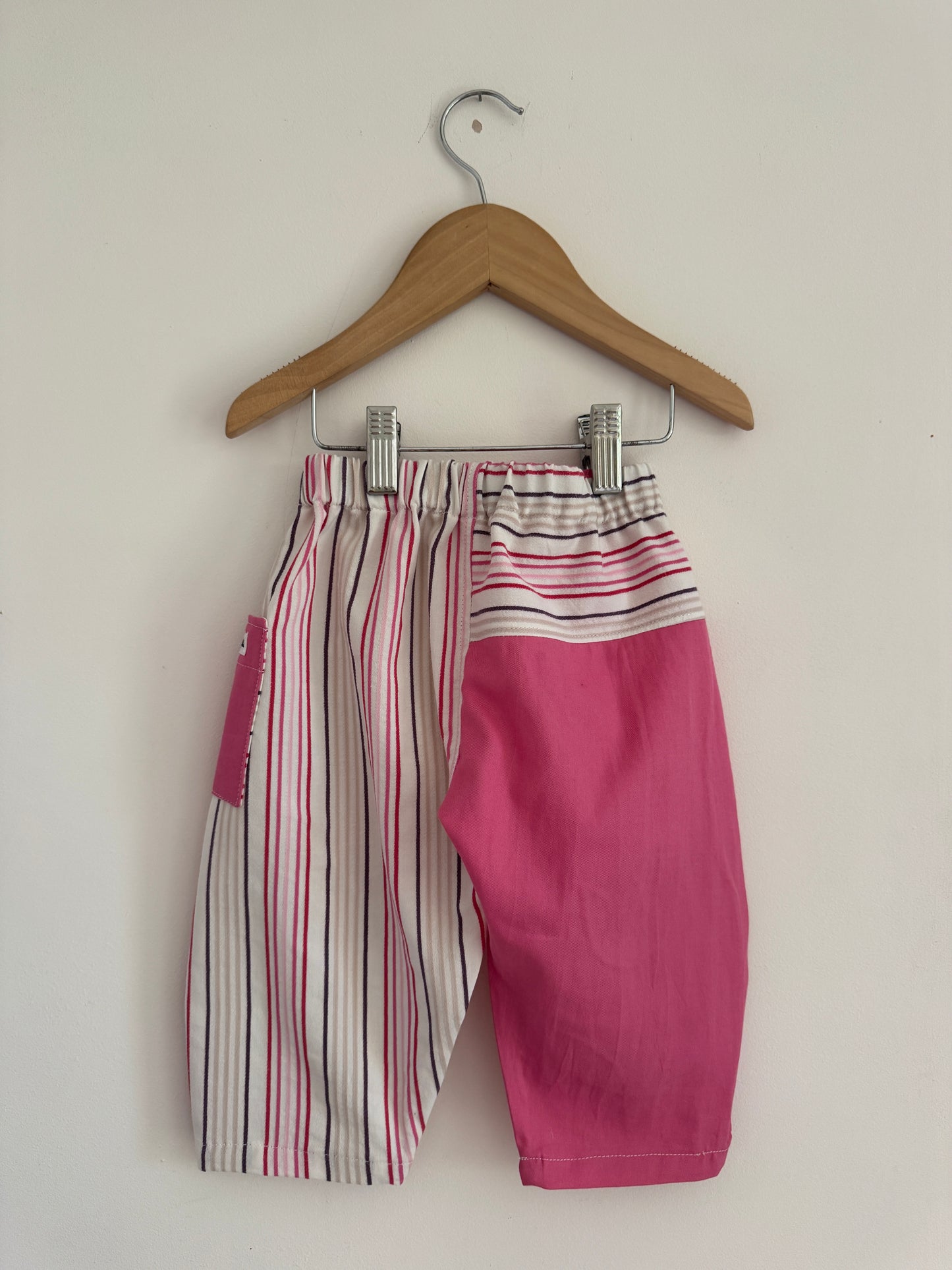 Pink & striped barrel leg pants 12-18 months with tulips