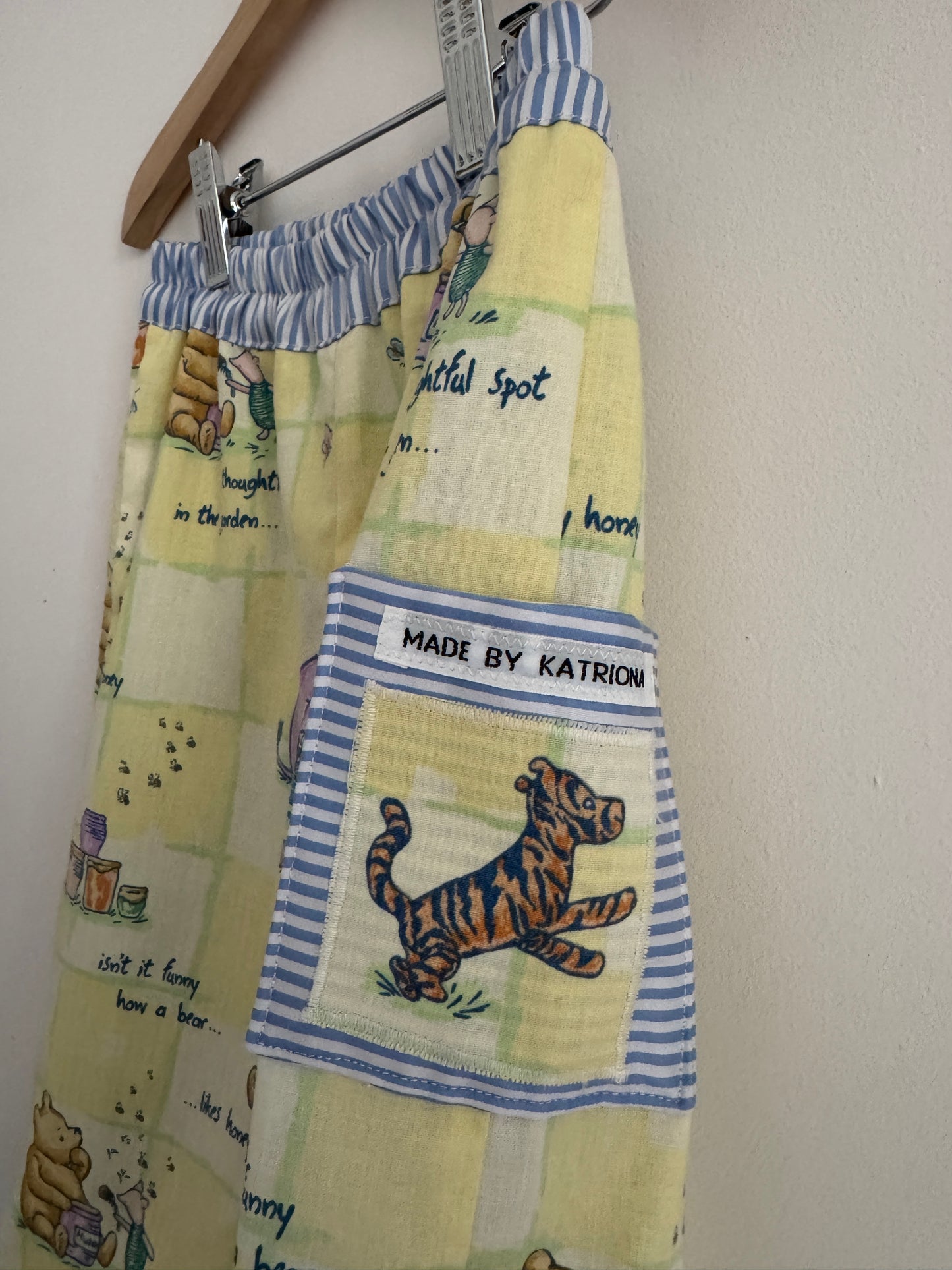 Reversible Winnie the Pooh wide leg pants 2-3 years