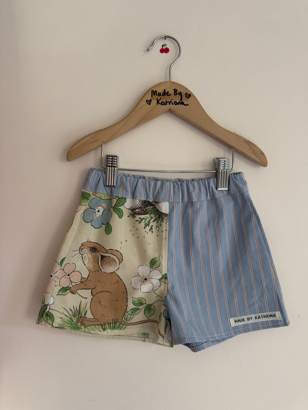 Vintage Victoria Plum shorts 3-4 years