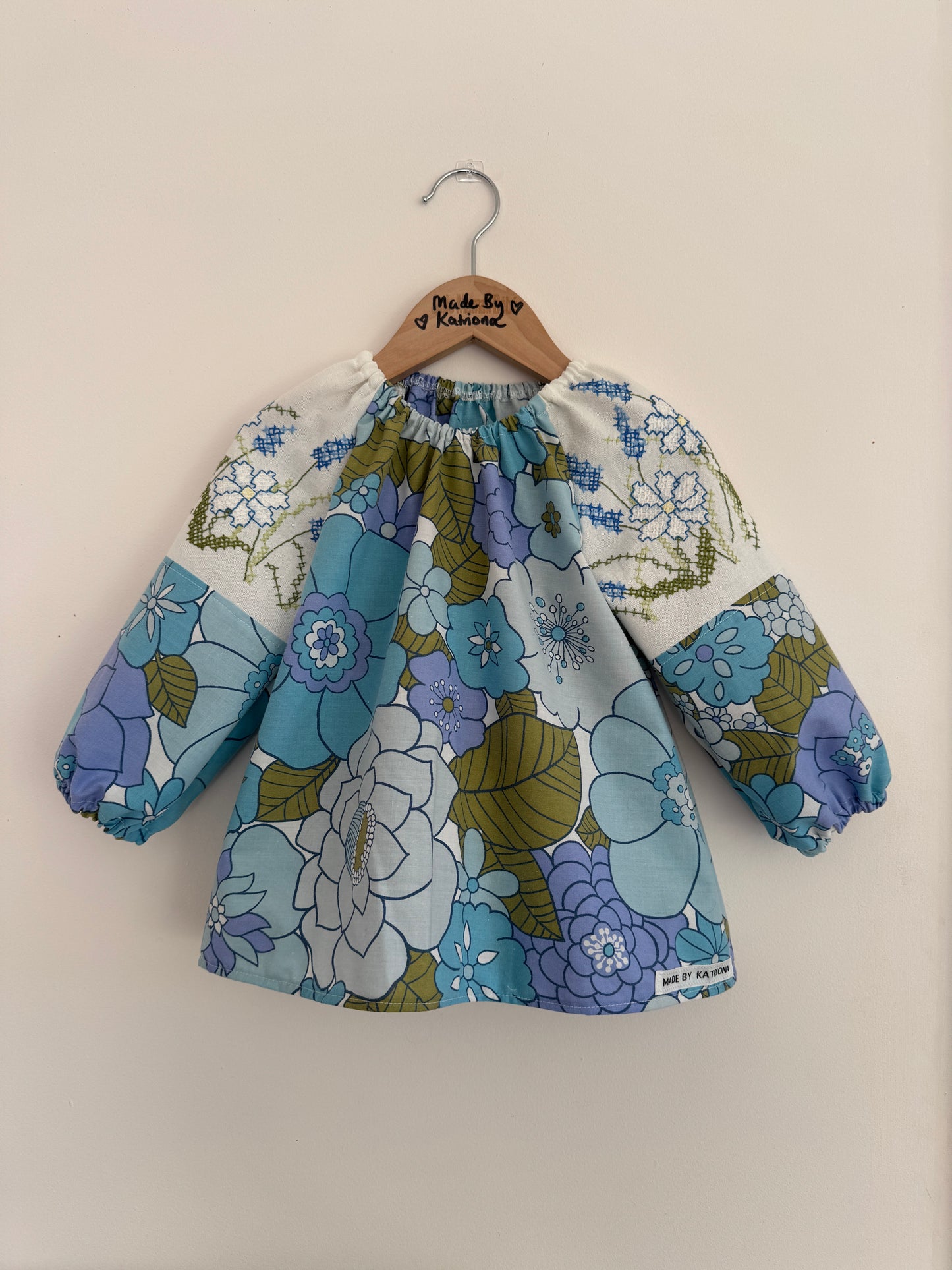 Vintage fabrics toddler smock top 2-3 years