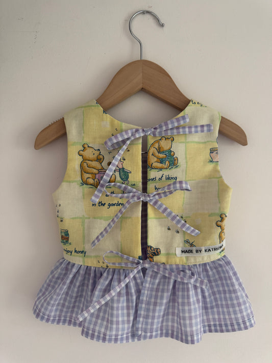 Reversible Winnie the Pooh top with bows 18-24 months