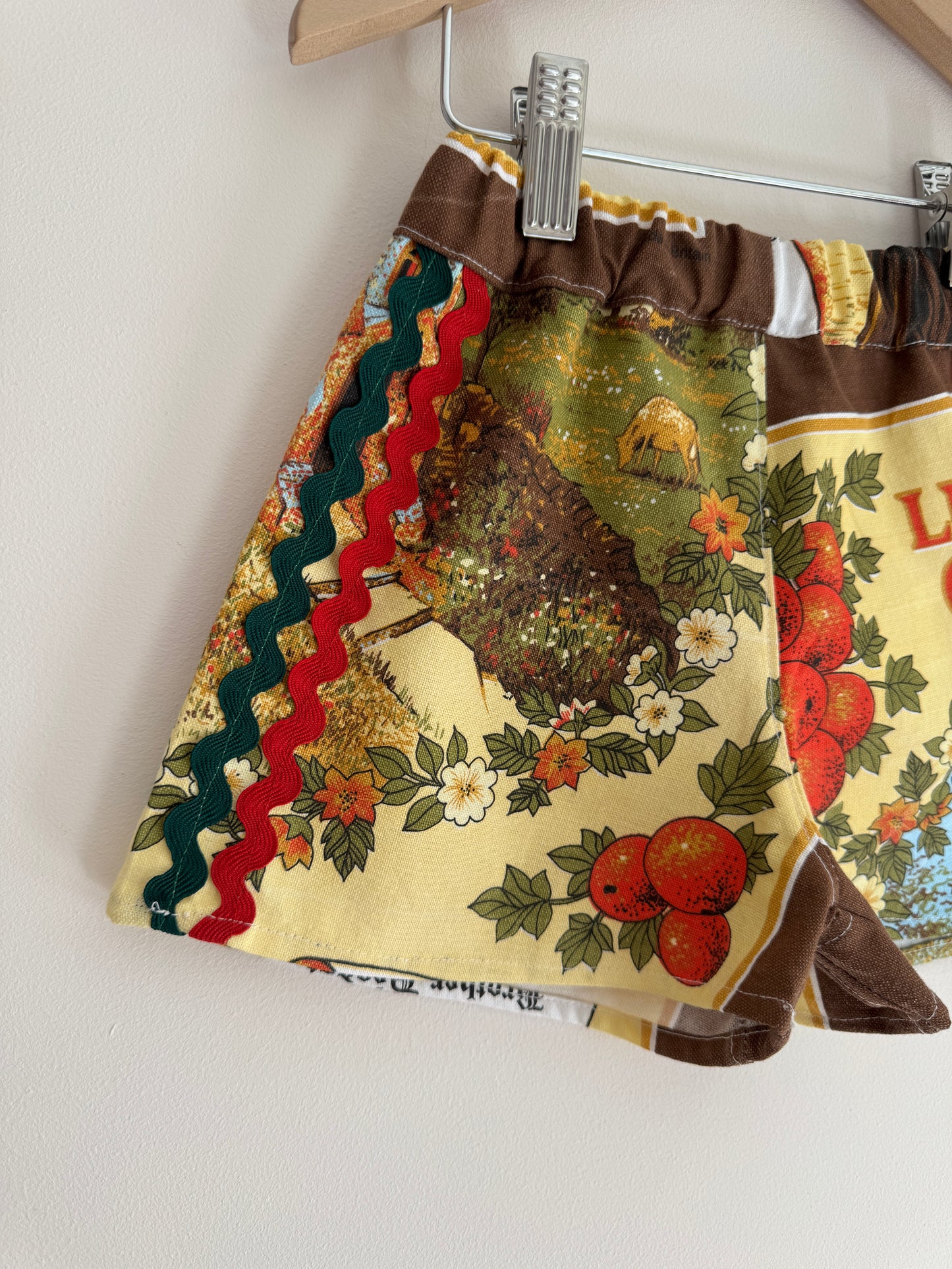 Vintage tea towel (Guernsey) shorts 2-3 years