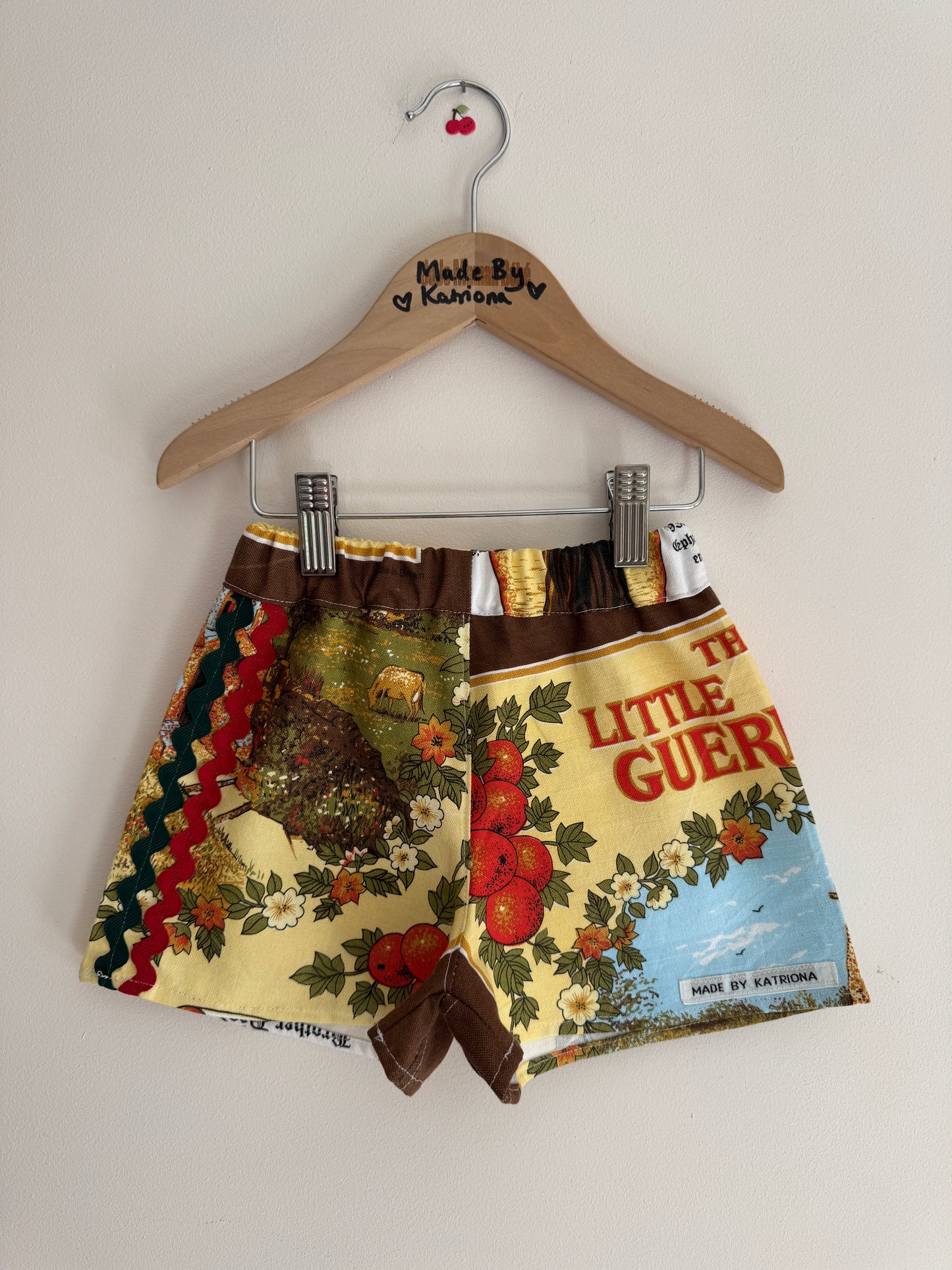 Vintage tea towel (Guernsey) shorts 2-3 years