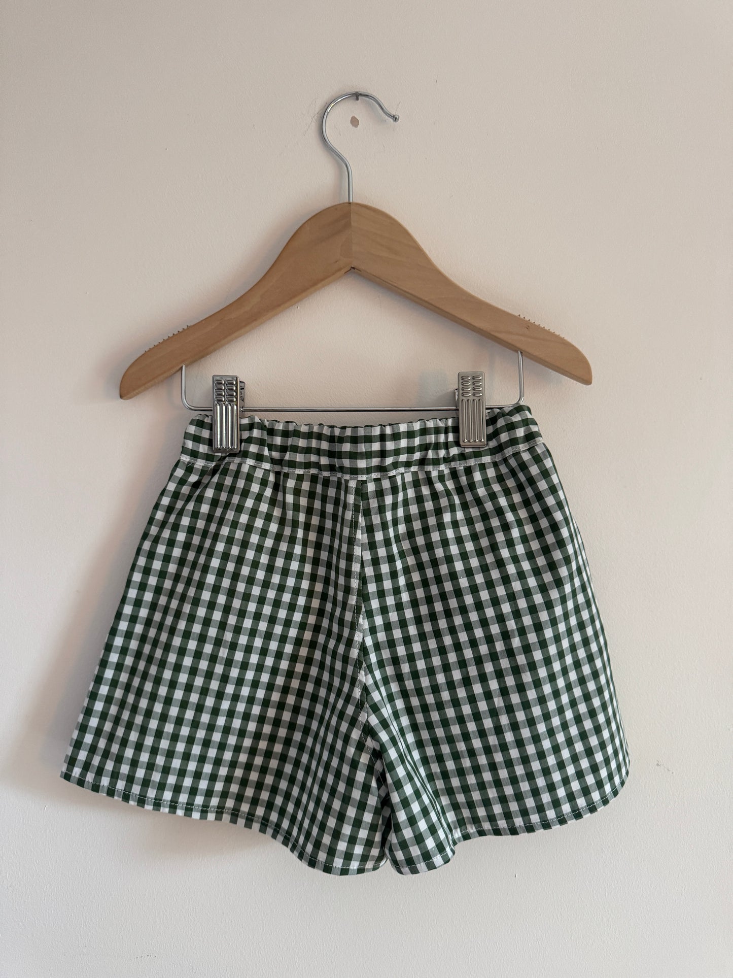 Chicken shorts 2-3 years