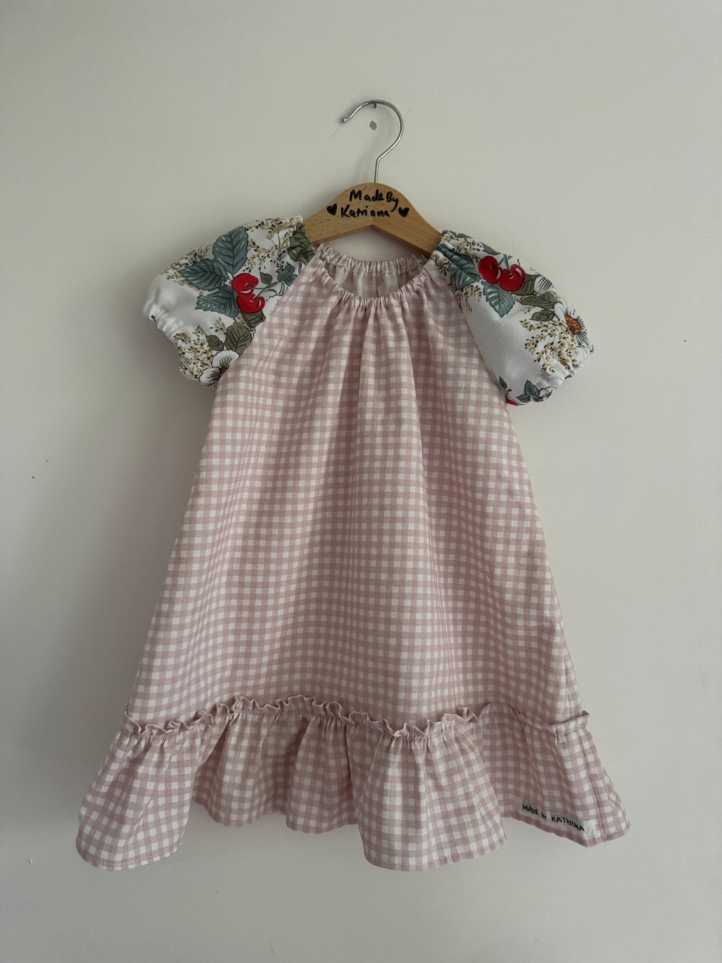 Puffed sleeve ruffle hem dress 2-3 years