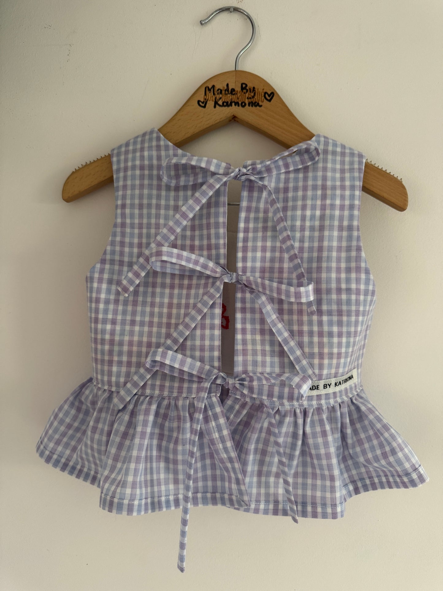 Vintage embroidery reversible bow tie top 3-4 years