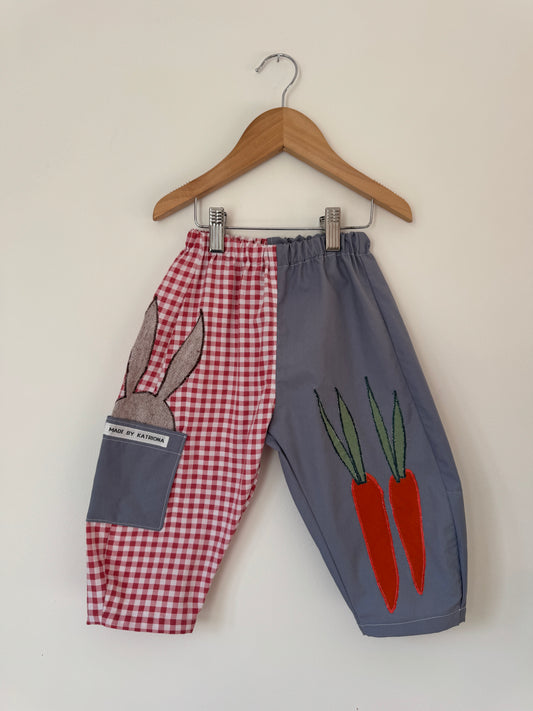 Blue & red gingham bunny/carrot pants 18-24 months