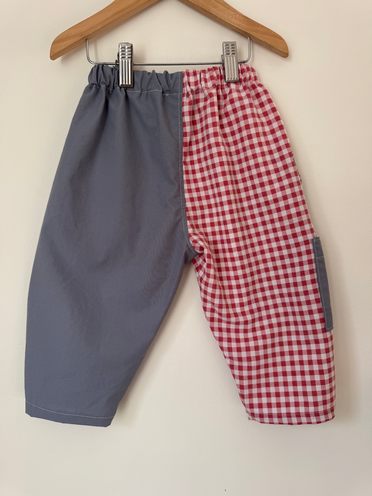 Blue & red gingham bunny/carrot pants 18-24 months