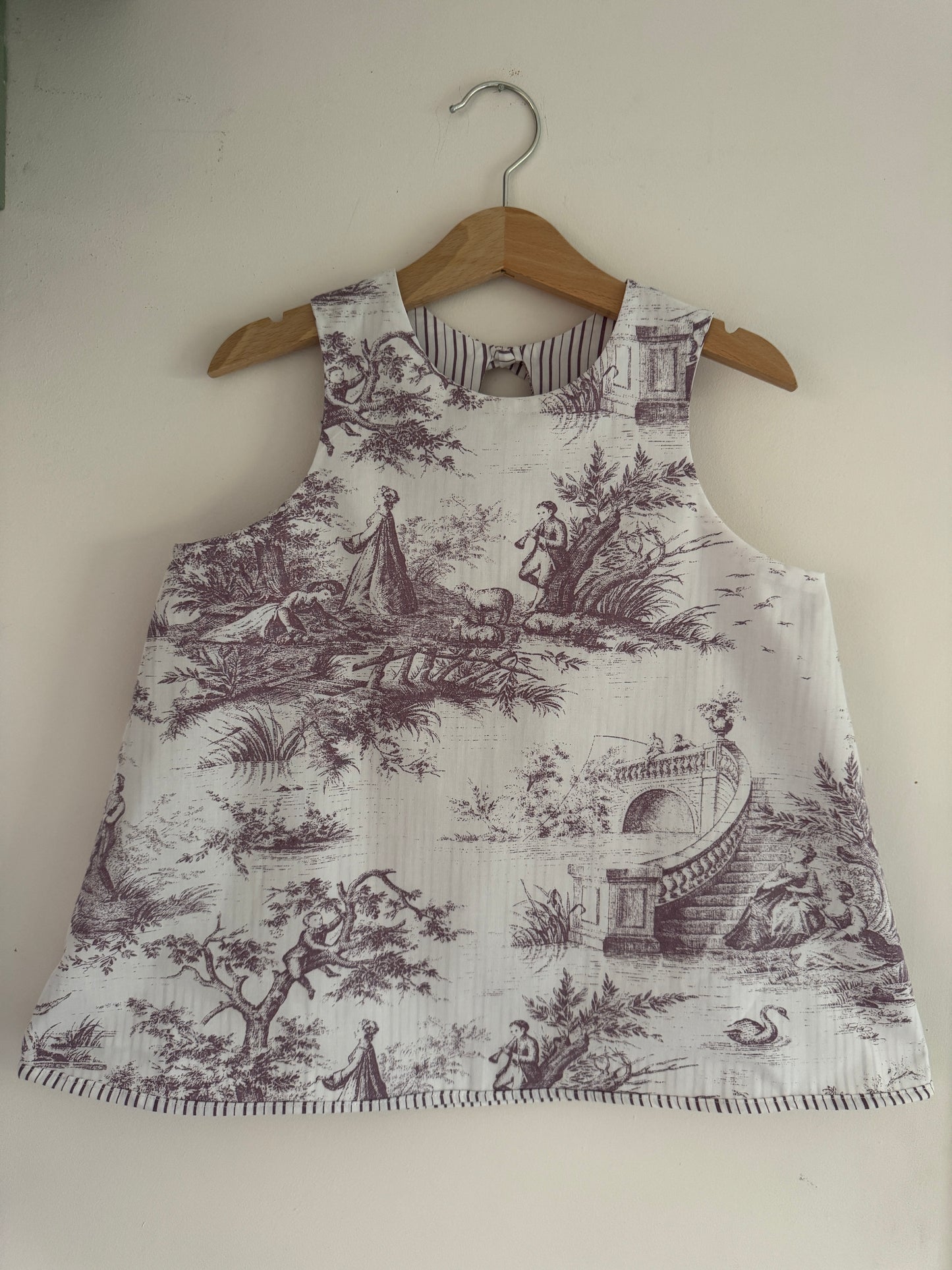 Purple toile de jour/striped reversible tunic/mini dress 3-4 years