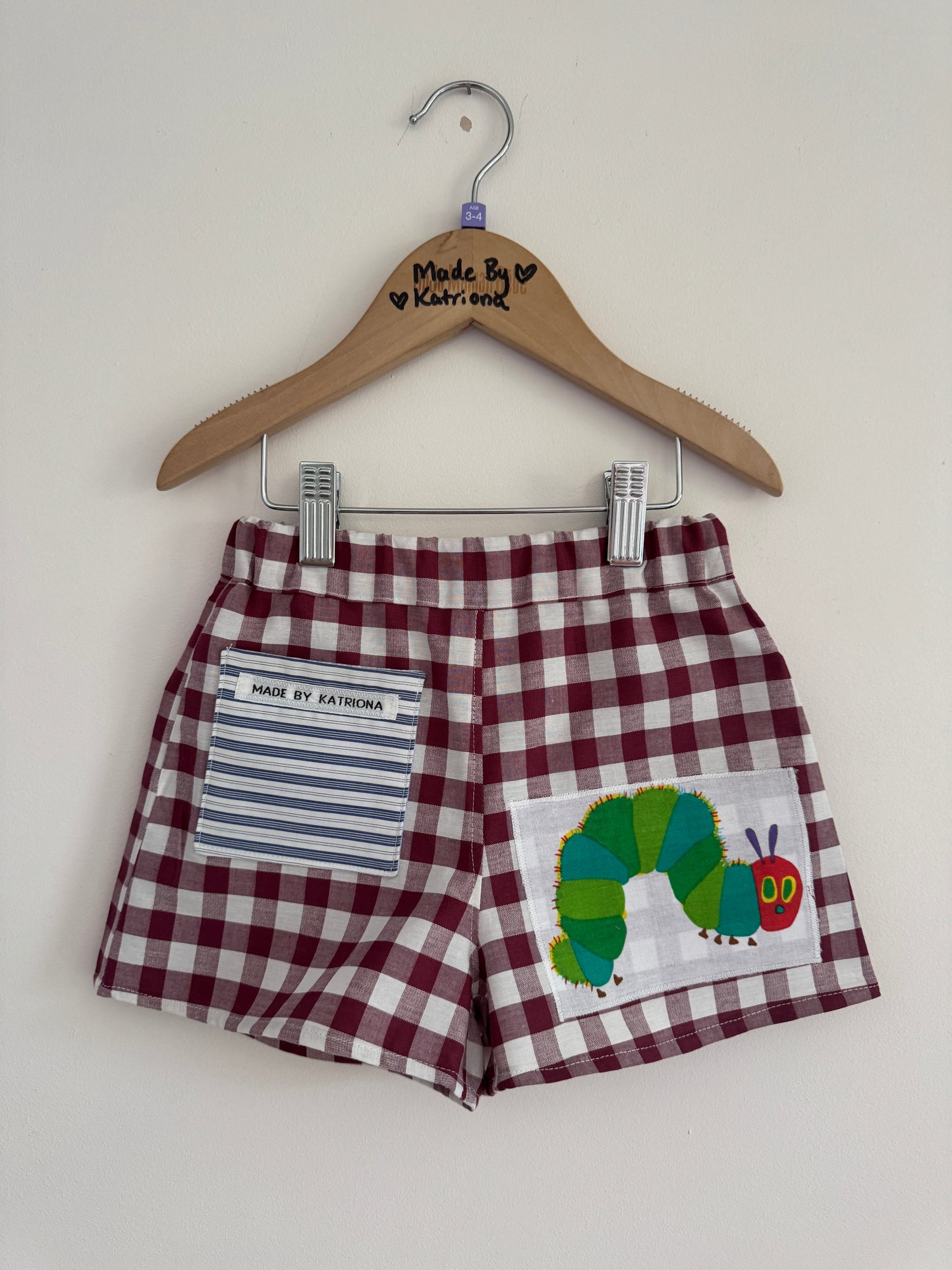 Hungry caterpillar shorts with pocket 3-4 years