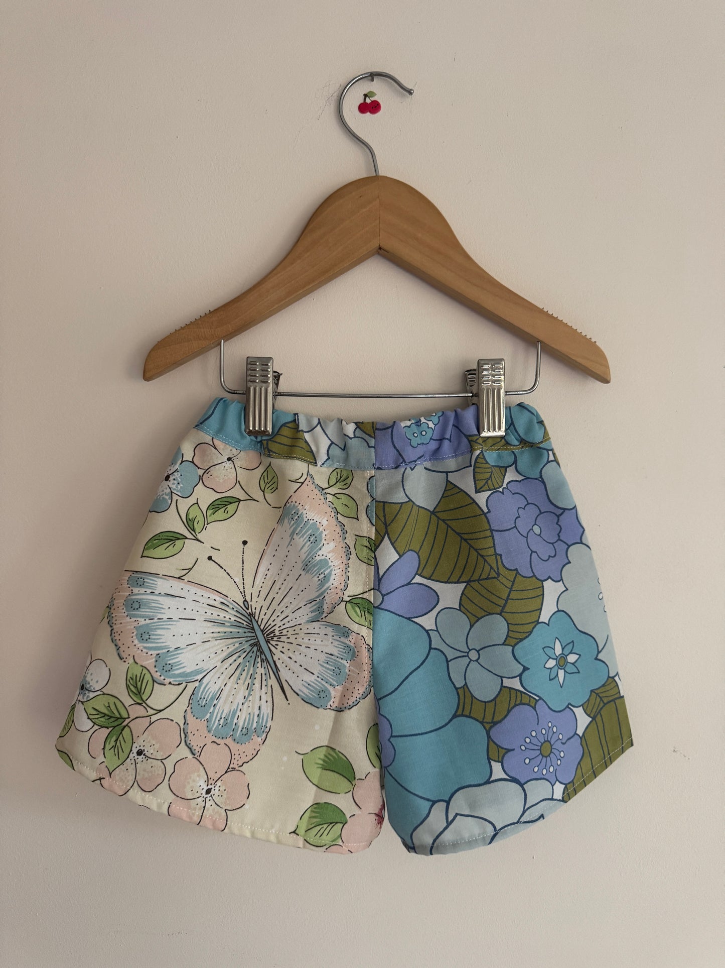 Vintage Victoria Plum shorts 2-3 years