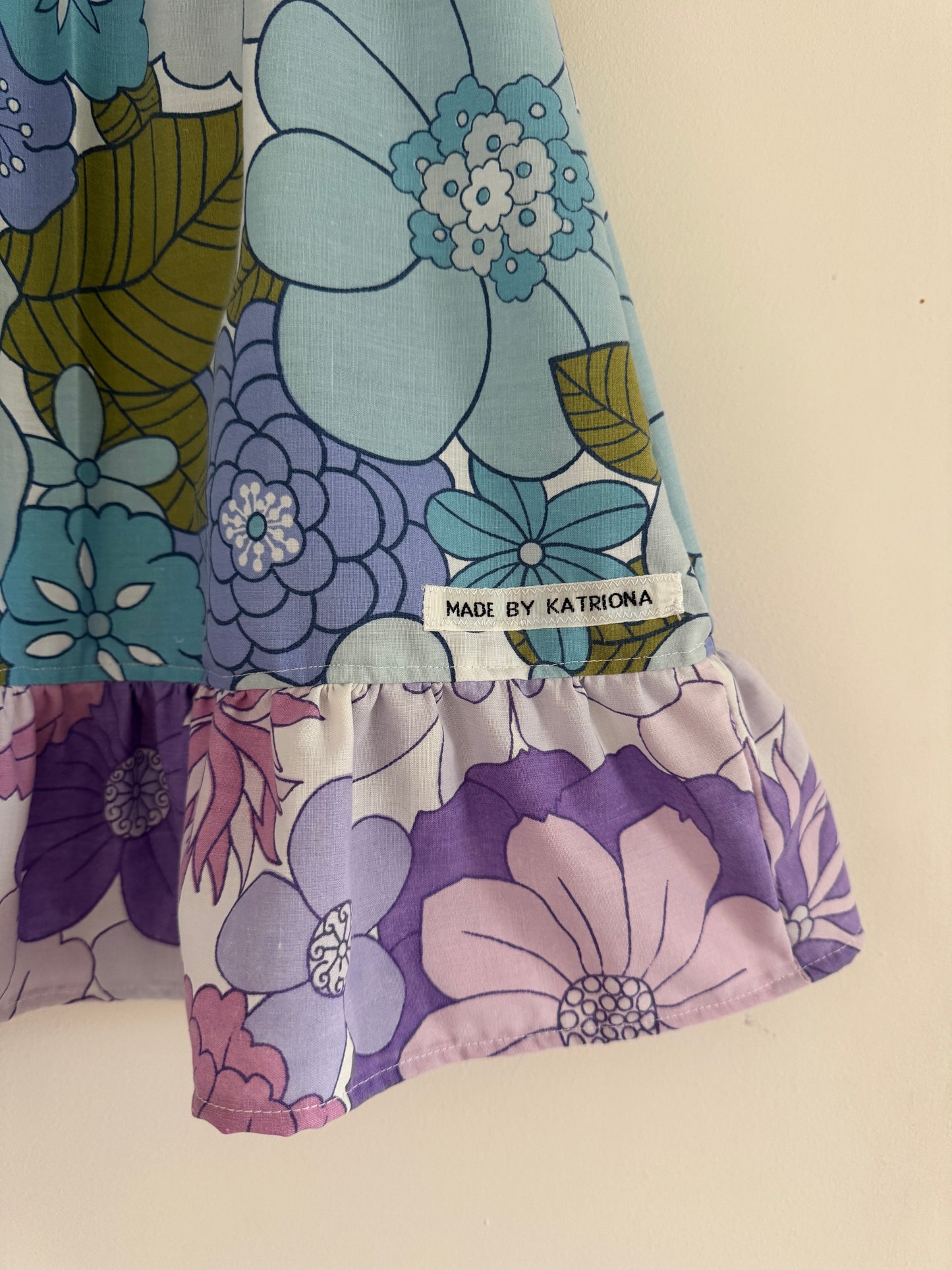 Vintage 70s flower power mini dress 2-3 years