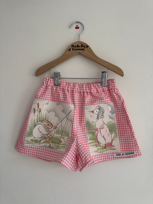 Pink gingham shorts with ‘Peter Rabbit’ patches 4-5 years