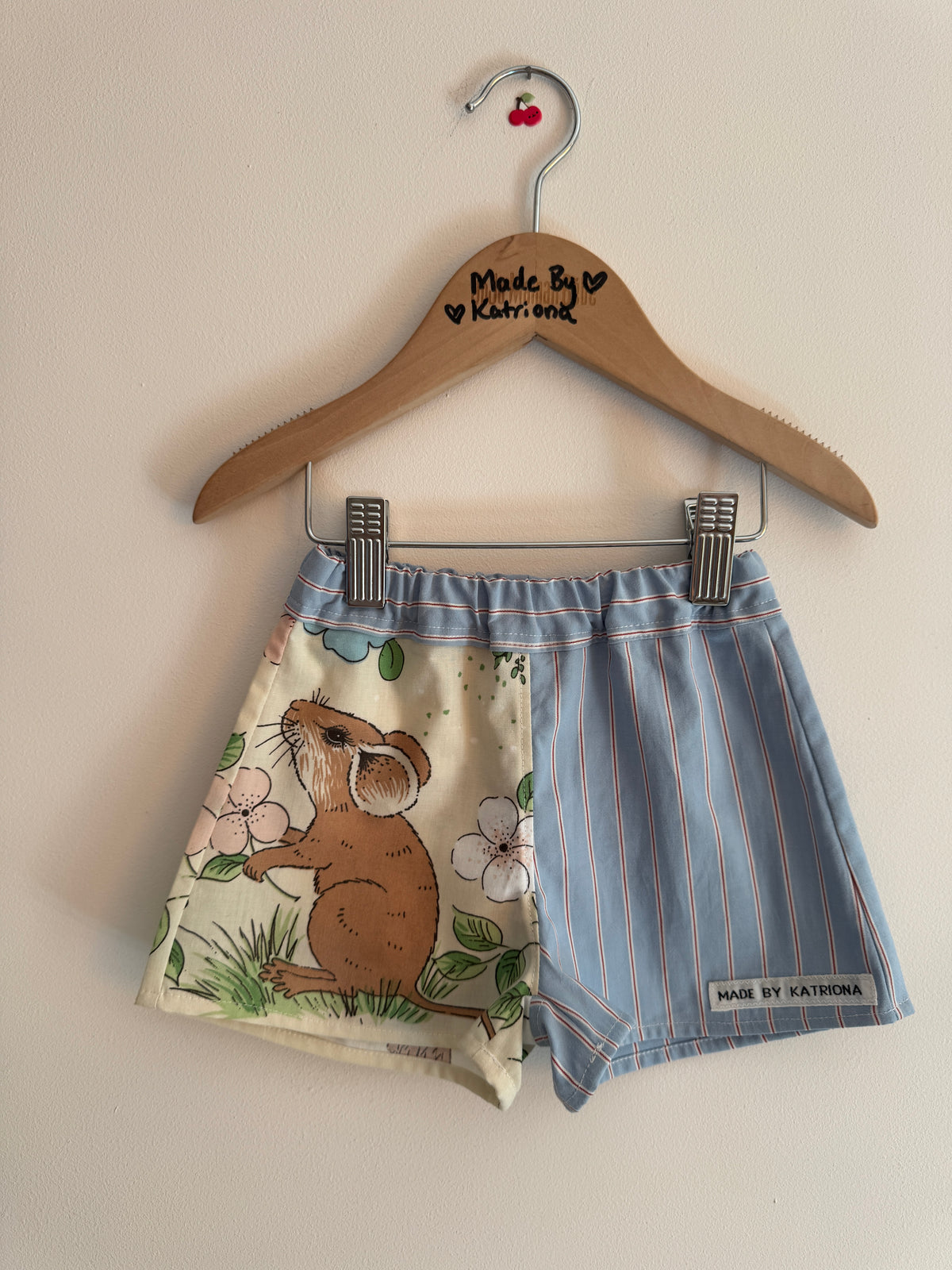 Vintage Victoria Plum shorts 1-2 years