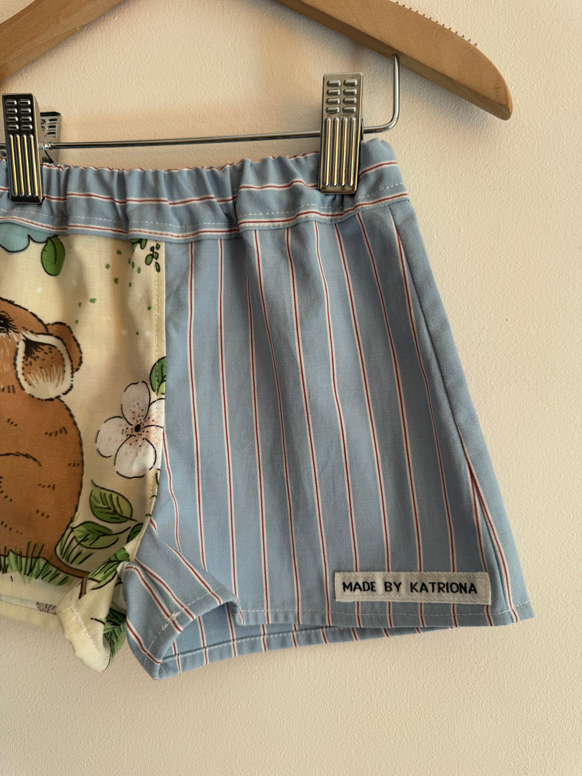 Vintage Victoria Plum shorts 1-2 years