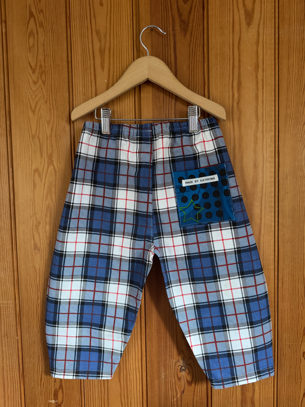 Thomas the tank engine/tartan barrel leg pants 4-5 years