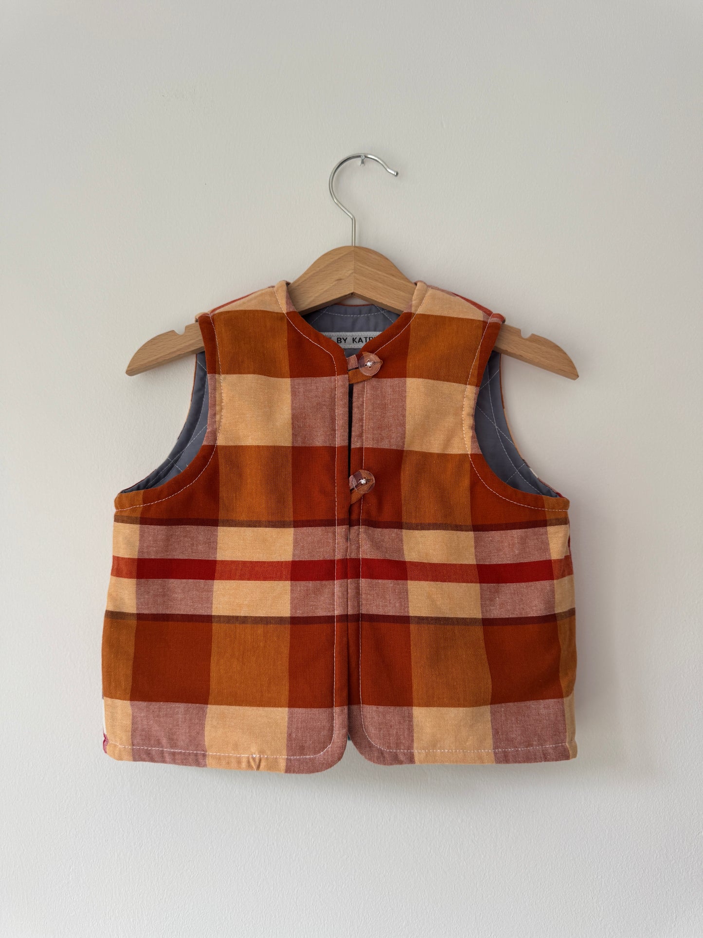 Hedgehog & toadstool reversible quilted gilet 1-2 years