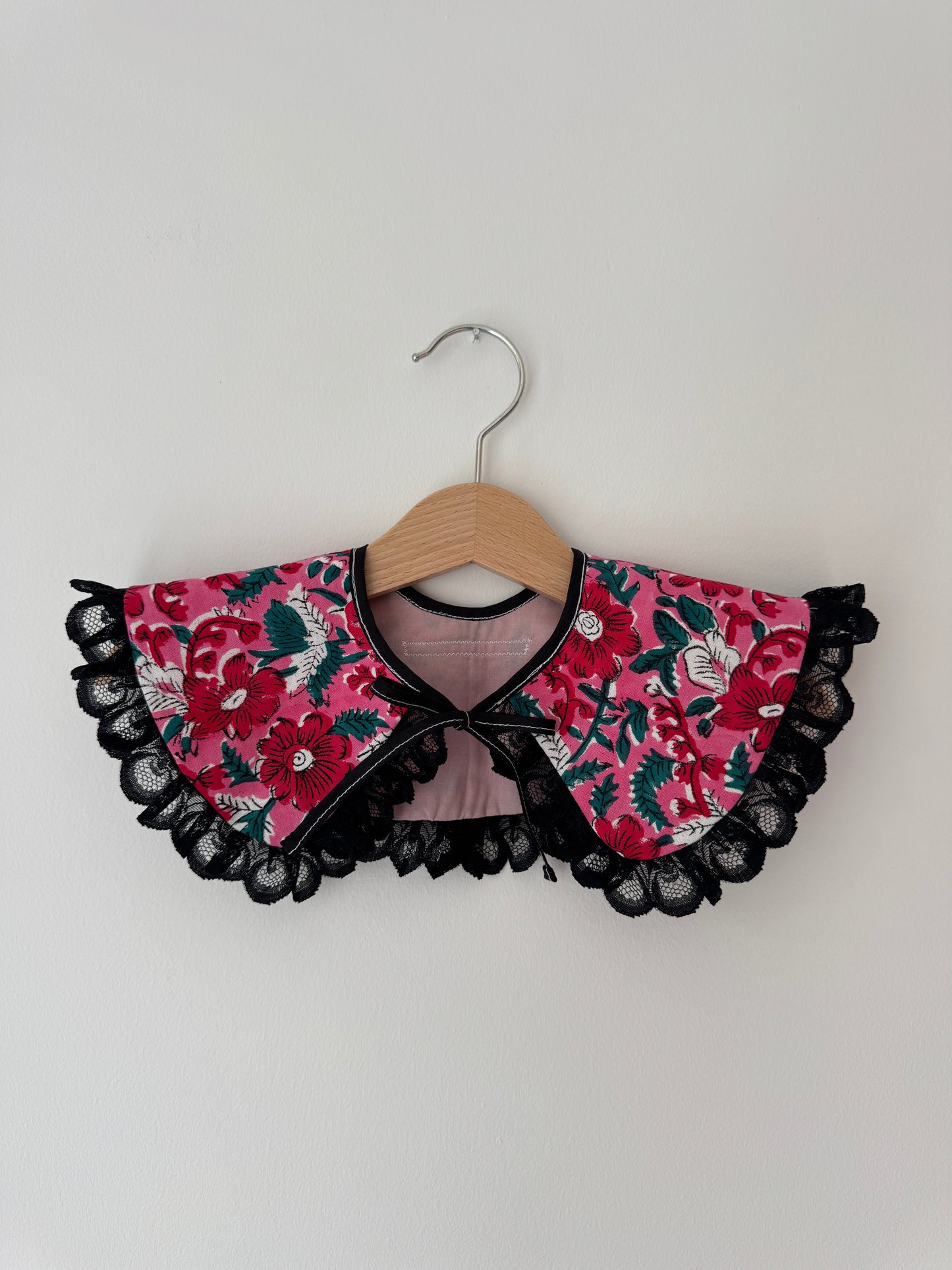 Kids Reversible Collar for Refugease