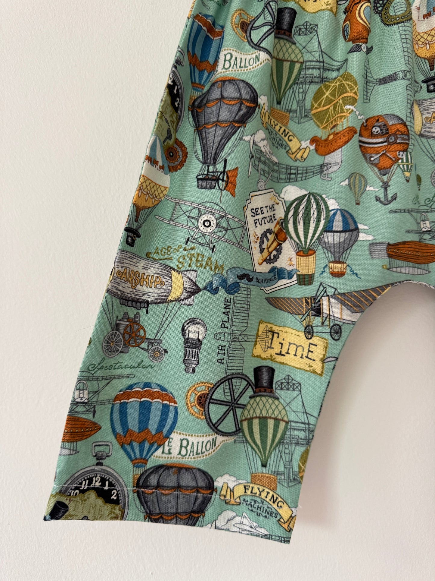 Hot air balloon pants 6-12 months