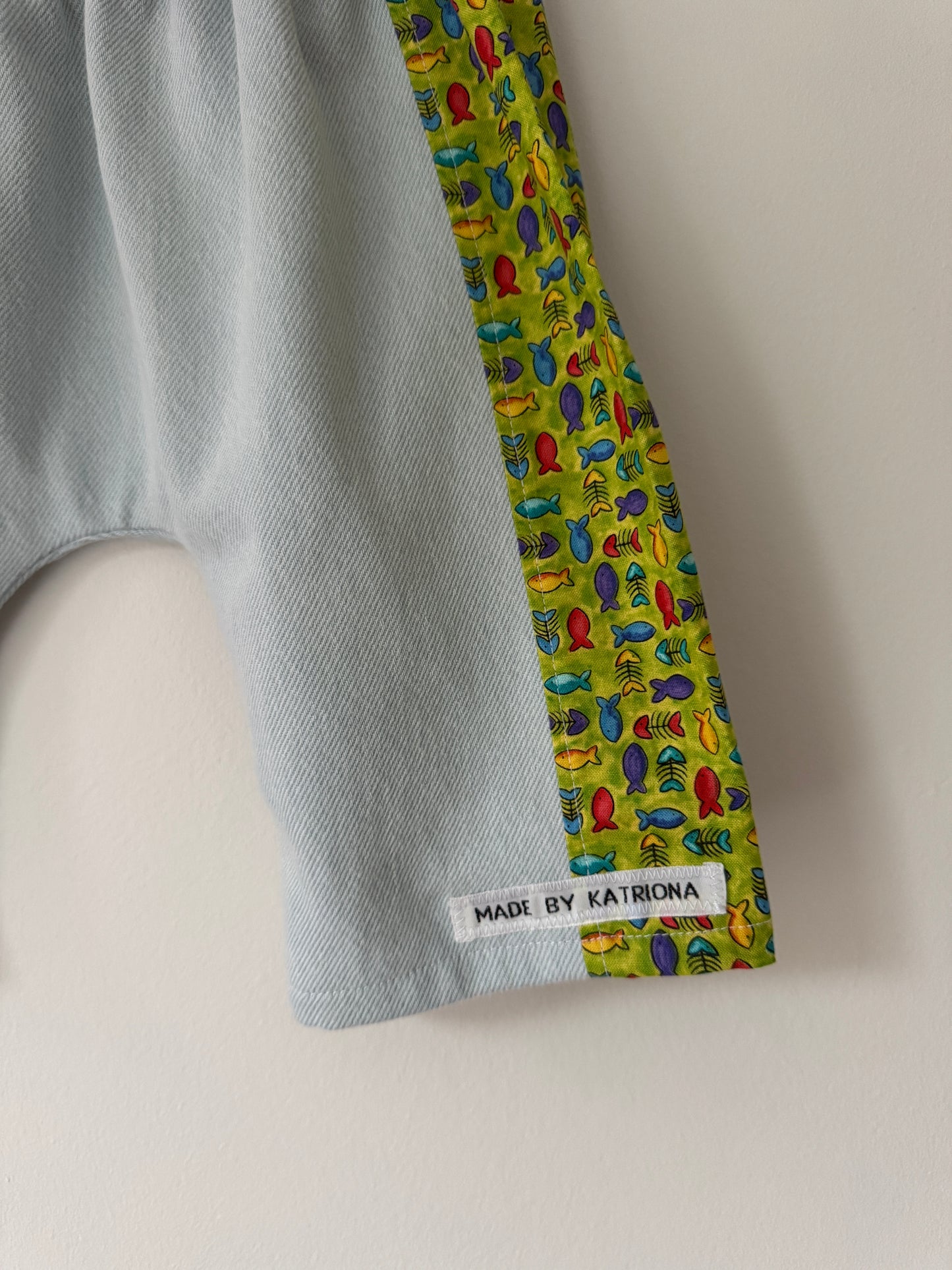 Little fishes pants 6-12 months