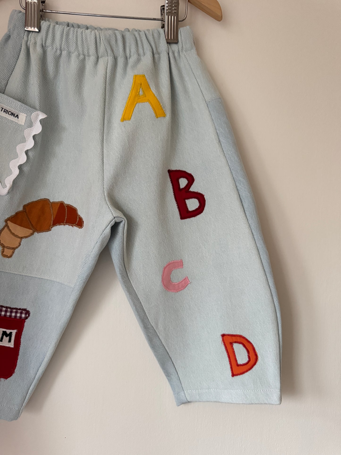 Alphabet, croissant & jam pants 2-3 years