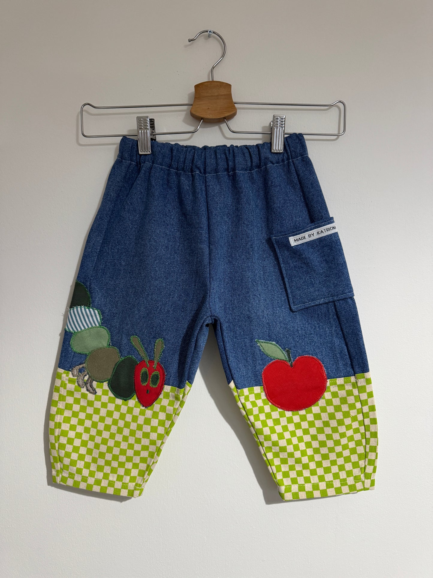 GYMBO G - Hungry caterpillar 3-4 years