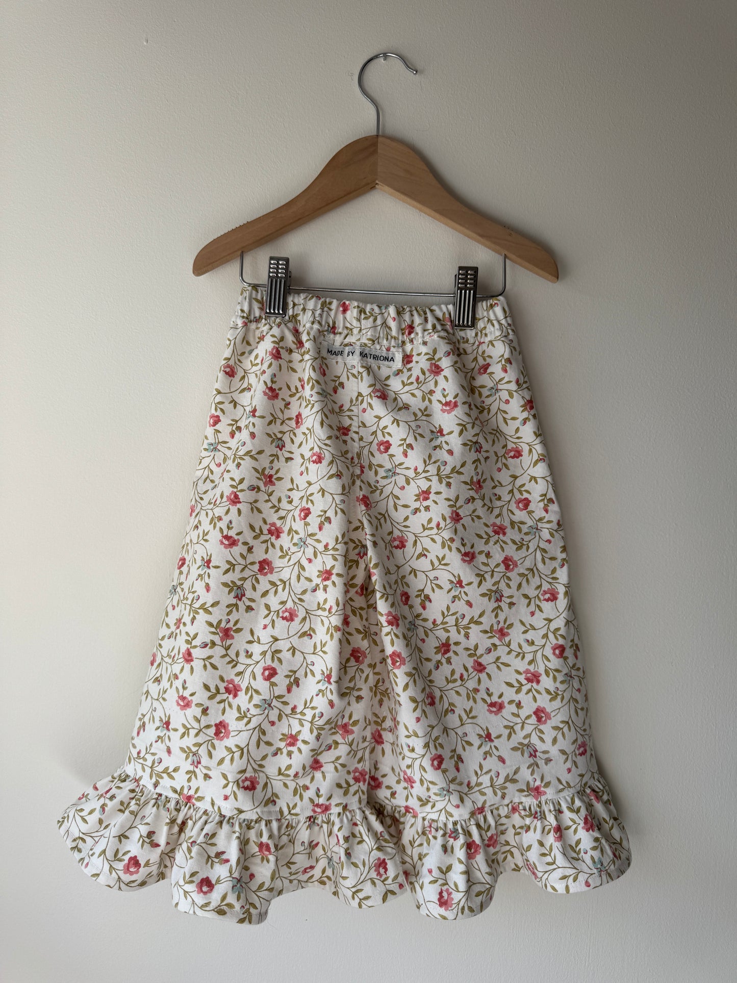 Vintage floral print wide leg with frills 2-3 years