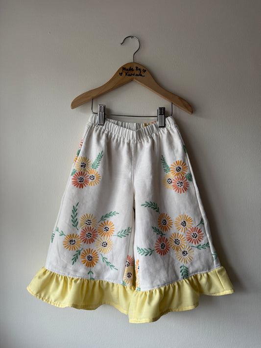 Vintage linen marigold embroidery pants 2-3 years