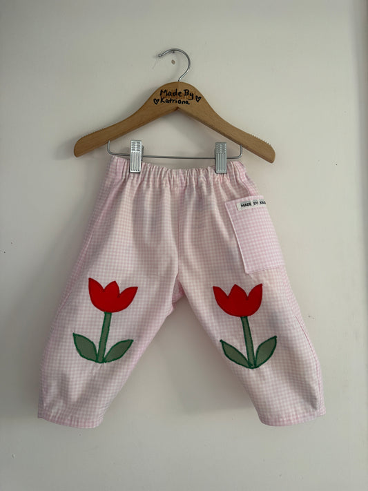Reversible Winnie the Pooh/tulip appliqué, barrel leg pants 12-18 months
