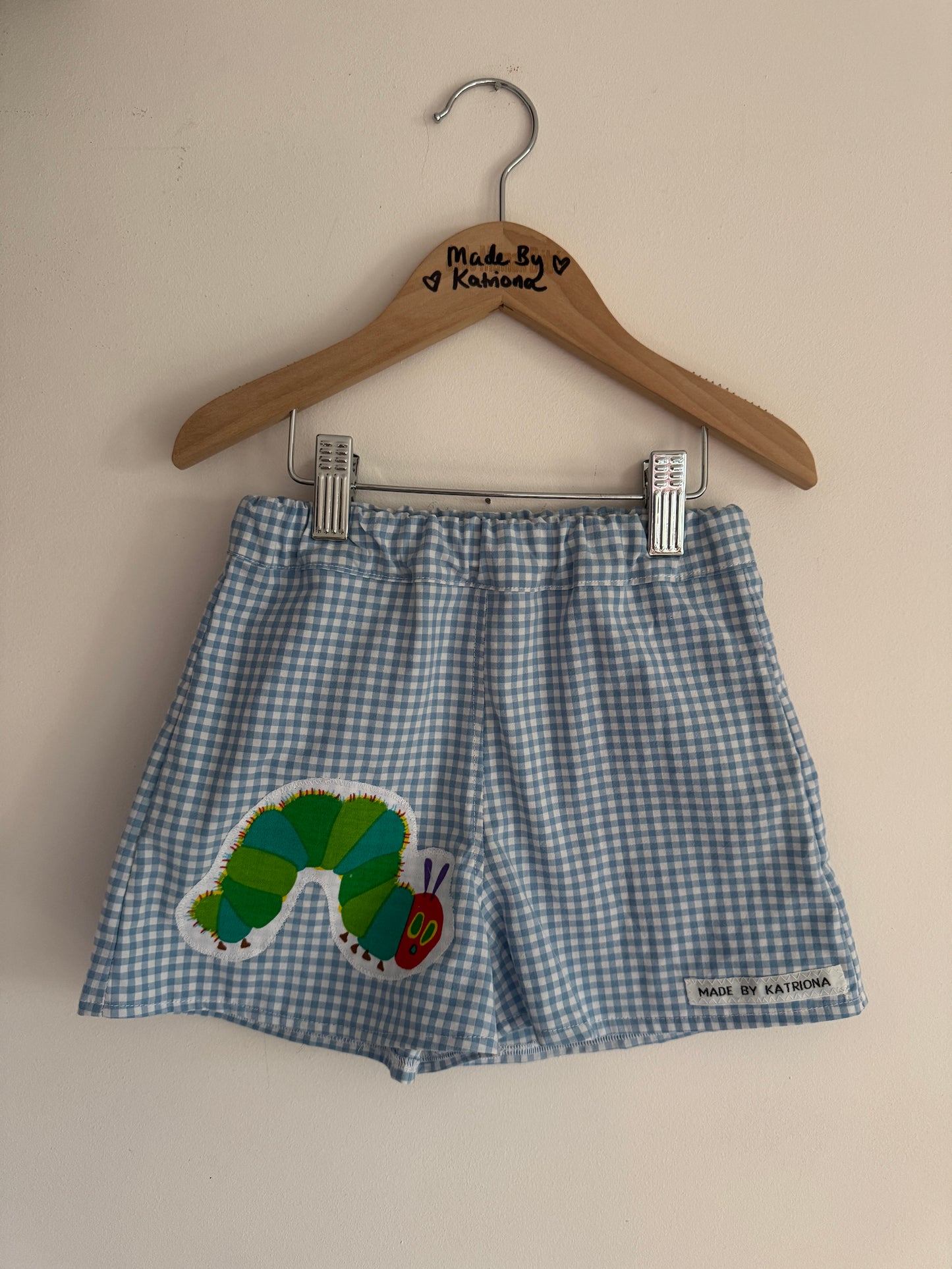 Hungry caterpillar shorts 3-4 years