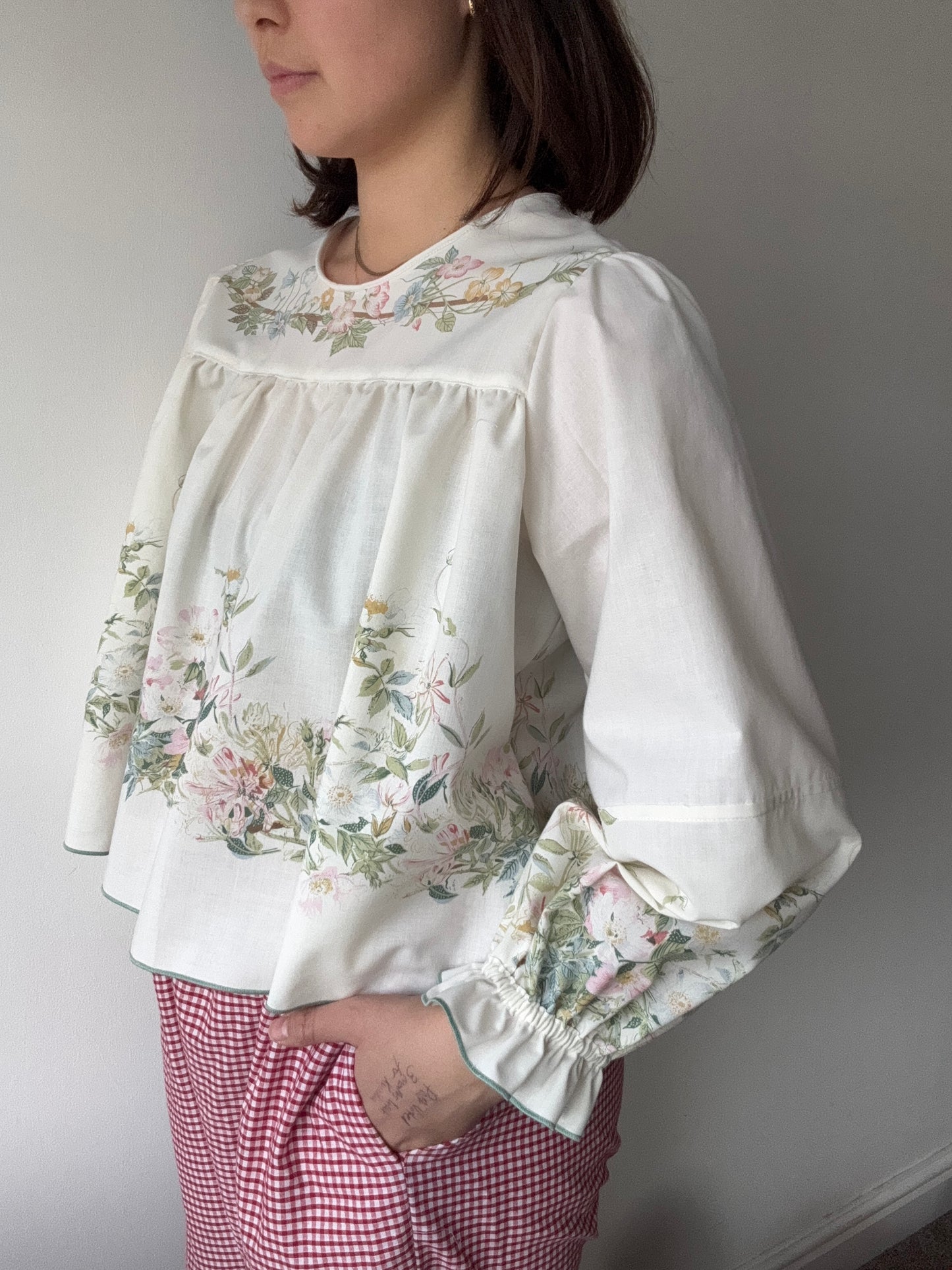 Amelia blouse (Medium)
