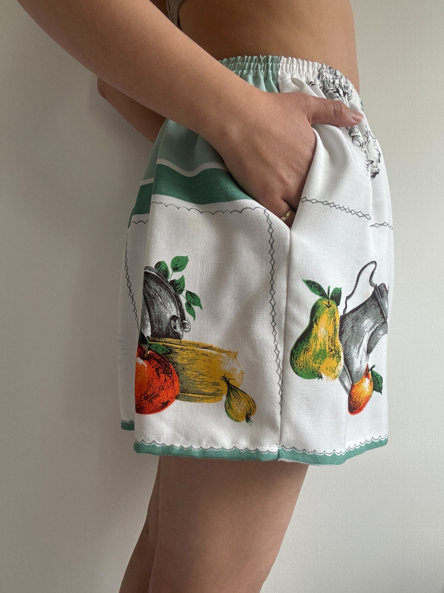 Clementine shorts (Medium)
