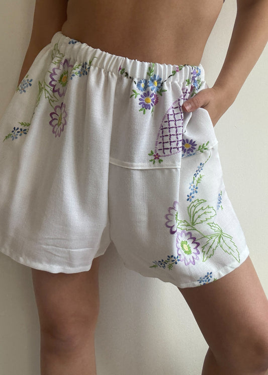Brigitte shorts (Medium)