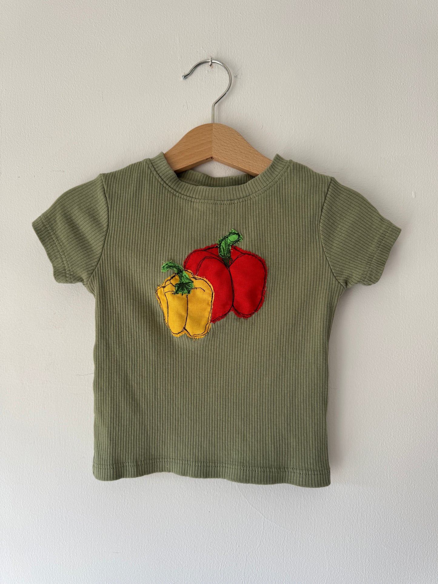 Upcycled Peppers Ribbed T-shirt (9-12 months)