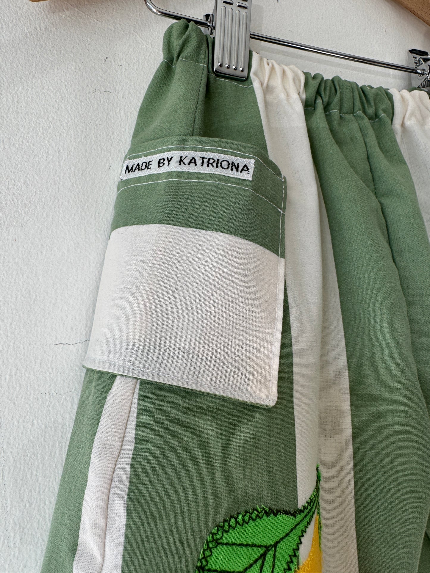 Striped pants lemon applique 6-9 months